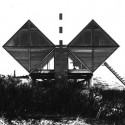 Cinema e Arquitetura: Modern Tide - Midcentury Architecture on Long Island (3) Casa Pearlroth / Andrew Geller (1958); © 2010 Andrew M Geller