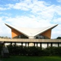 Cinema e Arquitetura: “Æon Flux” (3) House of World Cultures © Zain Mankani