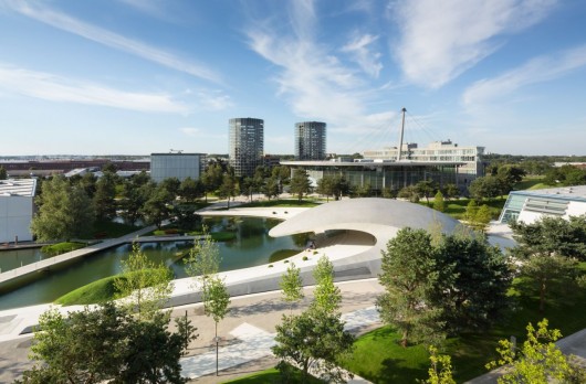 Pavilhão Porsche na Autostadt em Wolfsburg / Henn Architekten (13)