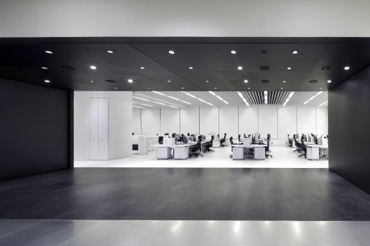 Hyundai Advances Design Studio / Delugan Meissl Associated Architects (1)