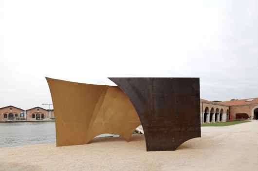 Bienal de Veneza 2012: "Radix" - Aires Mateus (1) © Nico Saieh