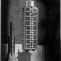 Os Arquivos de Frank Lloyd se mudam para Nova Iorque (5) St. Marks’s in-the-Bowerie- modelo em exposição no Instituto de Arte de Chicago. 1930.