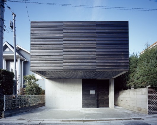 © Masao Nishikawa