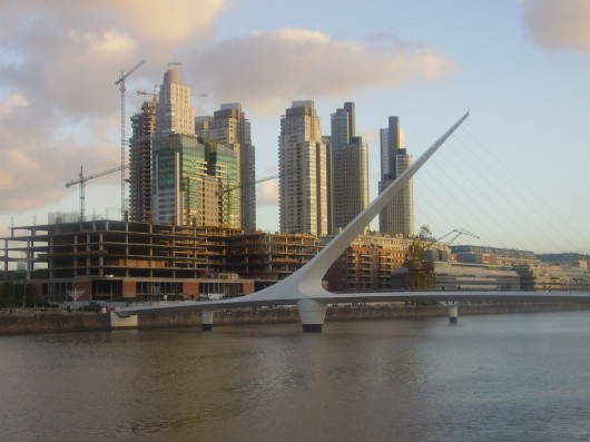 Operação Puerto Madero: Estratégias de gentrificacão em Buenos Aires Courtesy of Plataforma Urbana