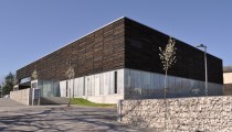 Cortesia de 2NE Architecture